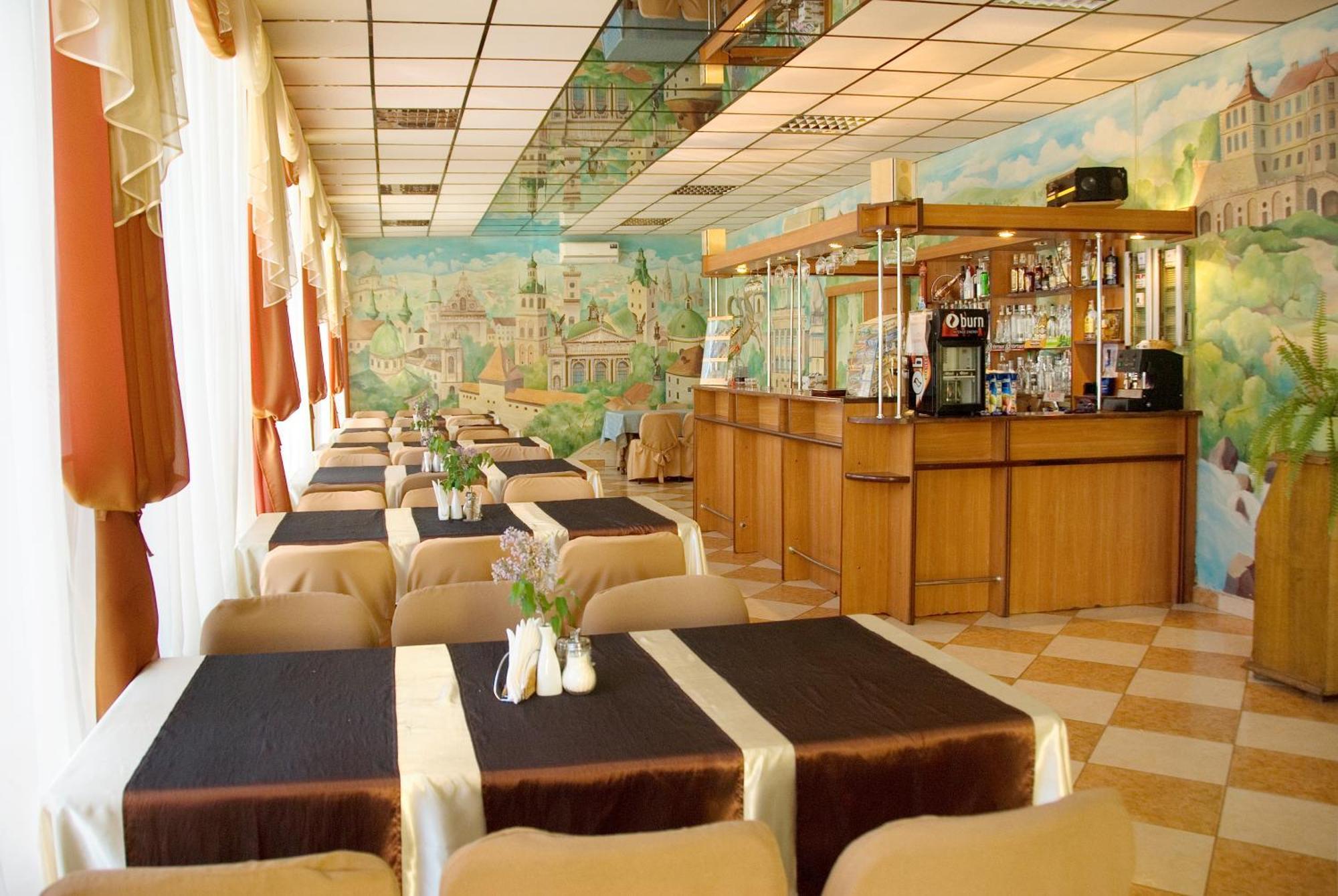 Galitsiya Hotel ลวีฟ ภายนอก รูปภาพ